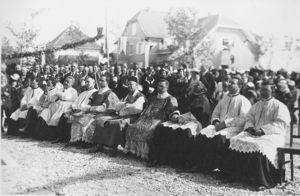 Gare eglise inauguration 1935